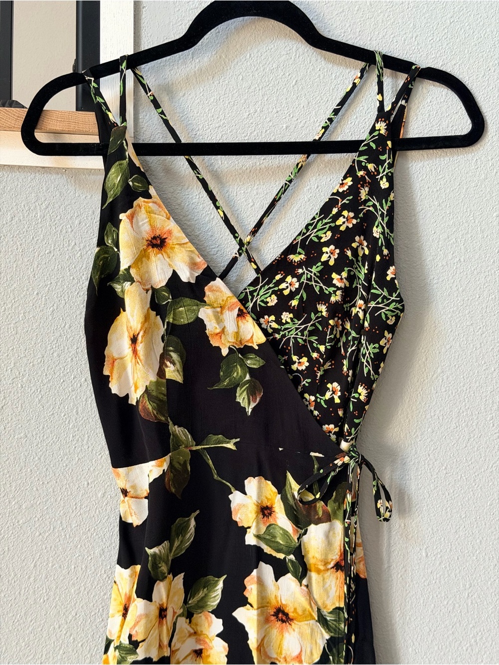 Topshop Mixed Floral Wrap Midi Dress Black Yellow Strappy Garden Size 4 - Picture 4 of 11